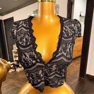 Elegant Black Lace Crop Top